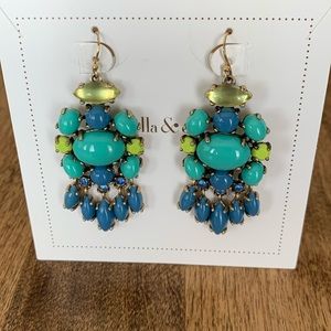 Stella and Dot Lightweight Chandelier earrings